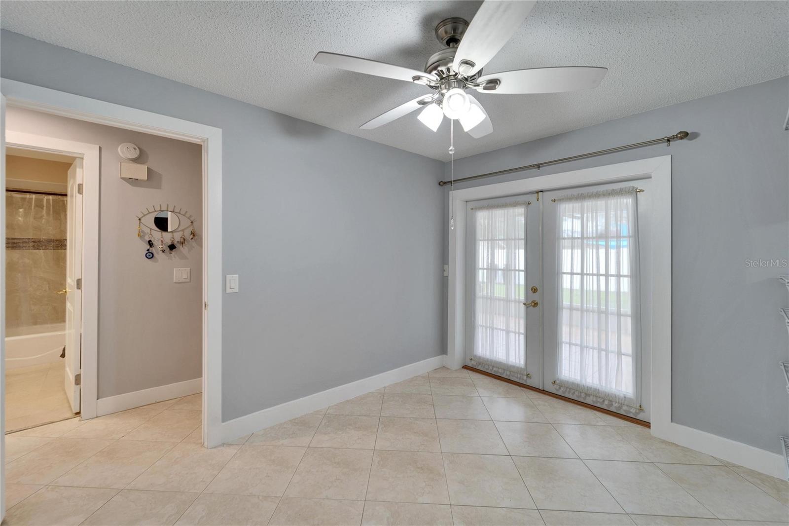 14112 FARMINGTON BLVD, TAMPA, FL, 33625