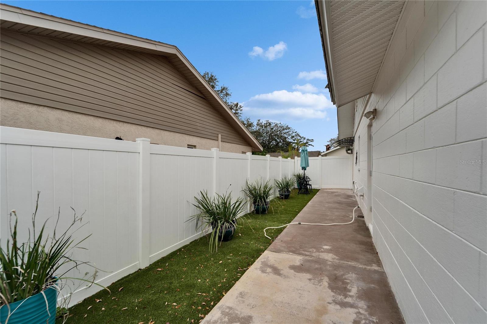 14112 FARMINGTON BLVD, TAMPA, FL, 33625