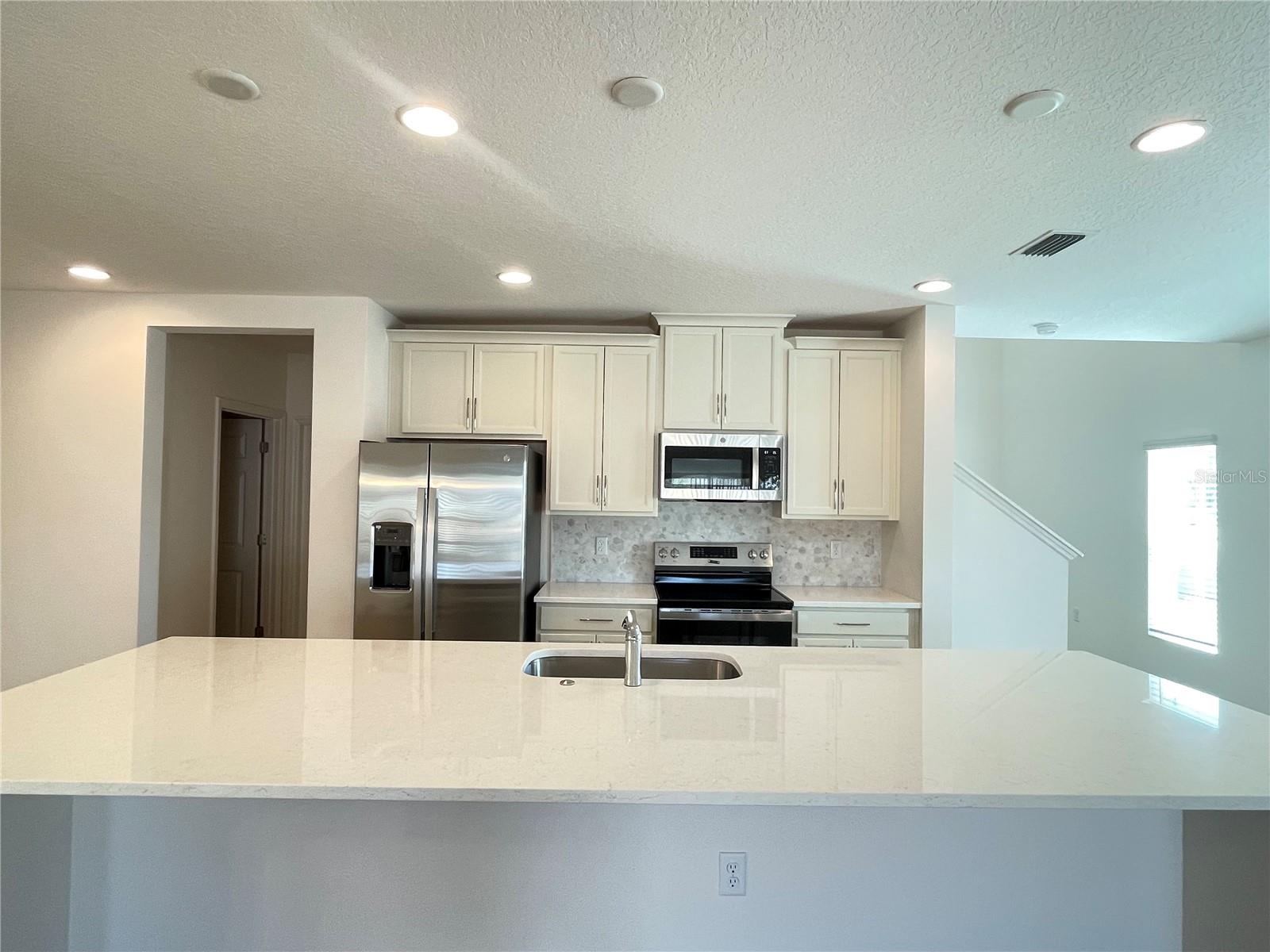 2202 BASS CATCHER DR, DAVENPORT, FL, 33837