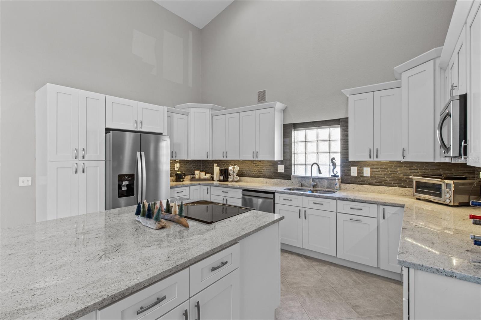 7945 1ST AVE S, ST PETERSBURG, FL, 33707