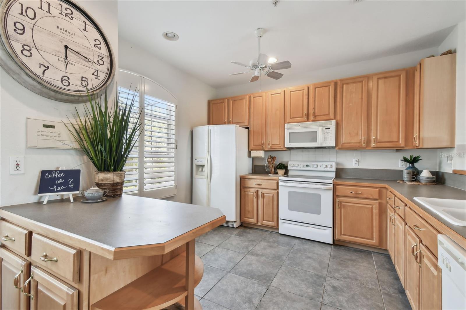 31 ESTUARY TRL, CLEARWATER, FL, 33759
