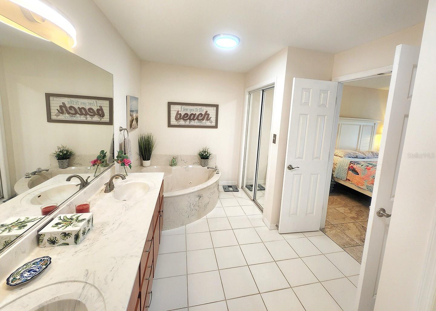 8585 NW 162ND CT, MORRISTON, FL, 32668