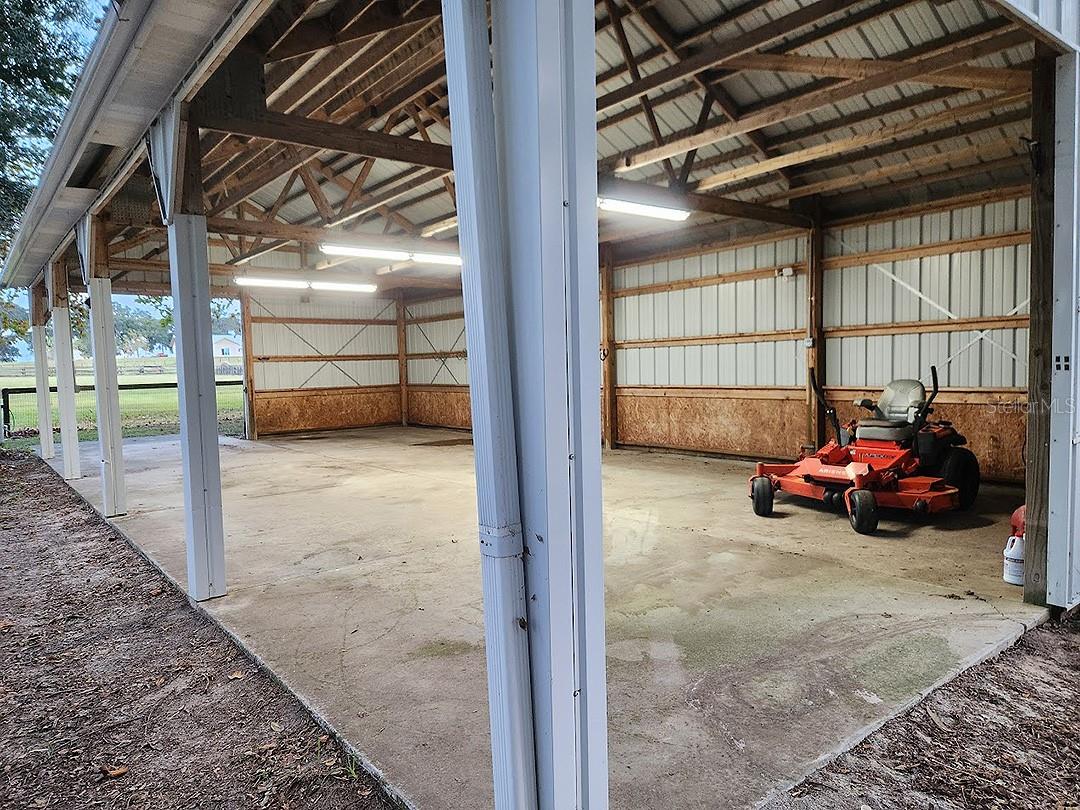 8585 NW 162ND CT, MORRISTON, FL, 32668