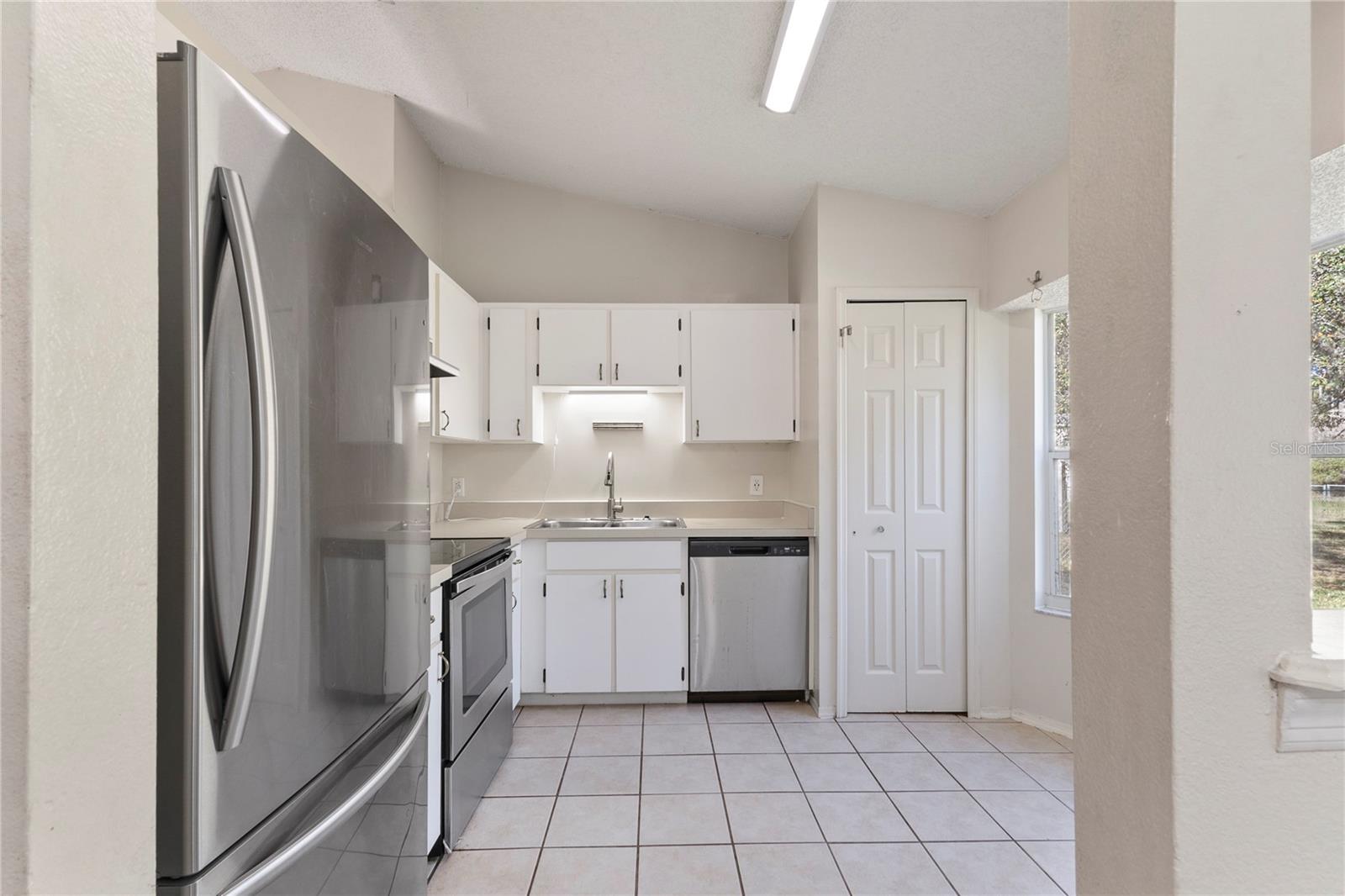 3220 WHITEHORSE CT, DELTONA, FL, 32738