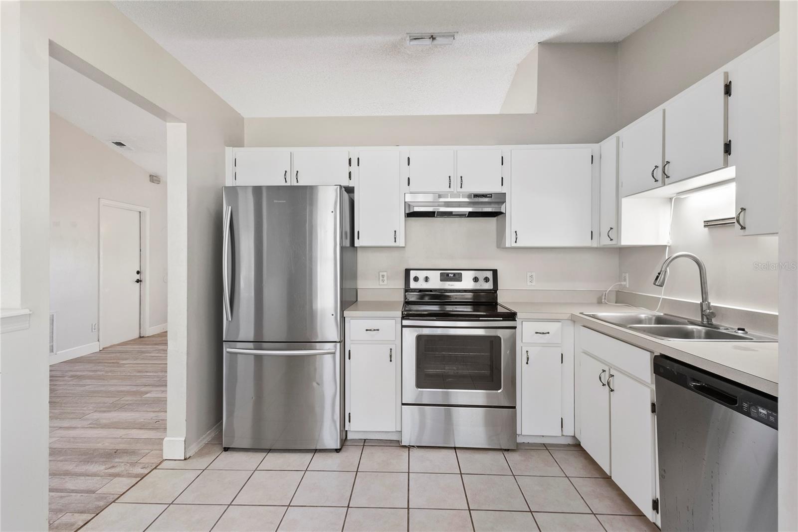 3220 WHITEHORSE CT, DELTONA, FL, 32738