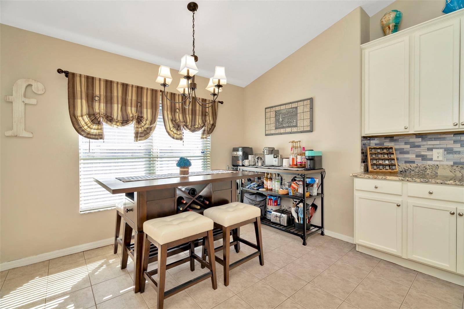 6810 GUILFORD CREST DR, APOLLO BEACH, FL, 33572