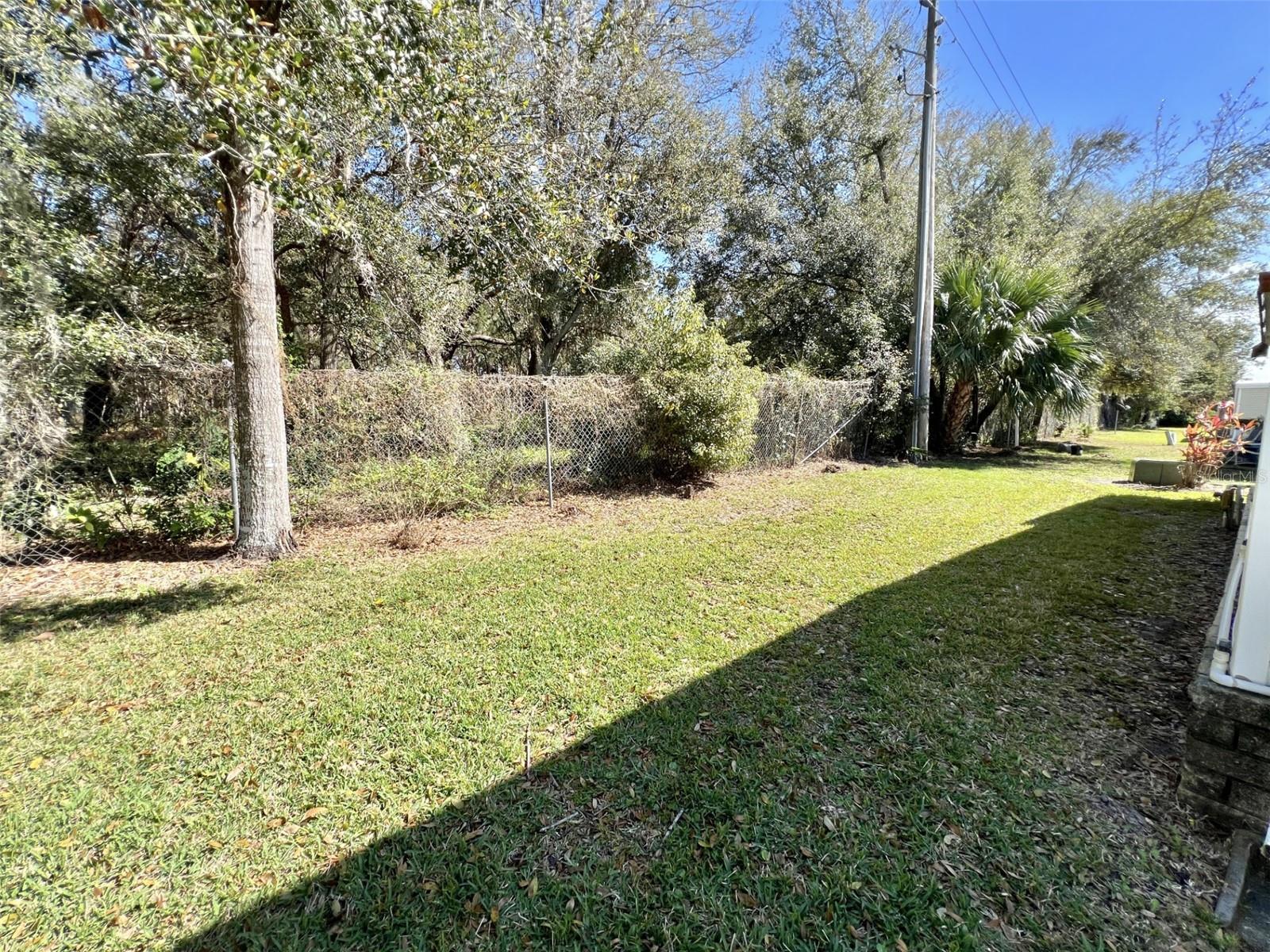 104 CHESTNUT ST, LEESBURG, FL, 34748