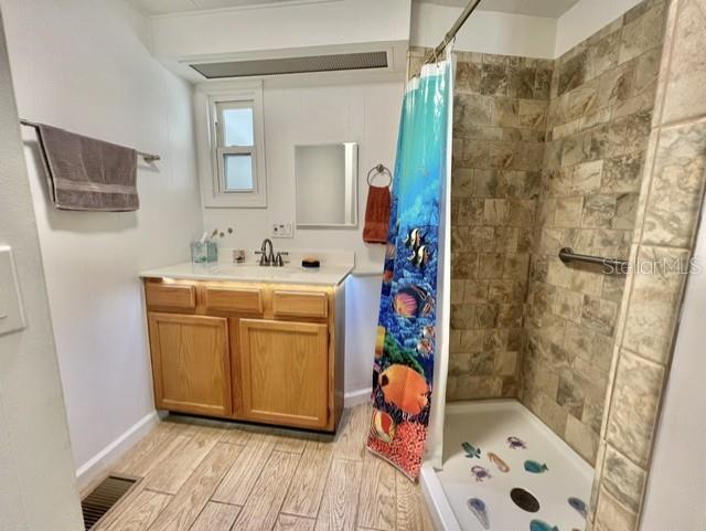 104 CHESTNUT ST, LEESBURG, FL, 34748