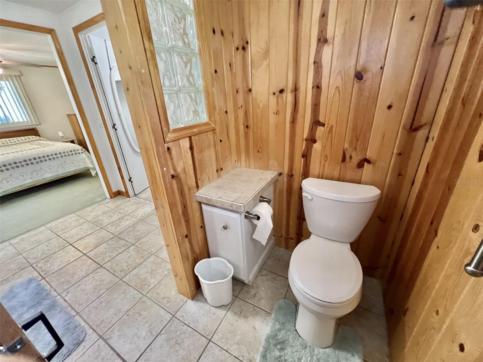 104 CHESTNUT ST, LEESBURG, FL, 34748