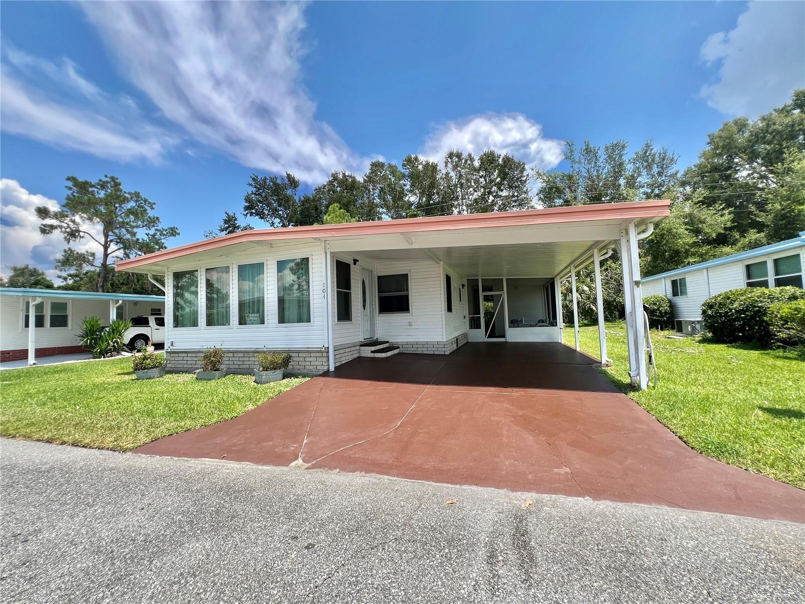 104 CHESTNUT ST, LEESBURG, FL, 34748