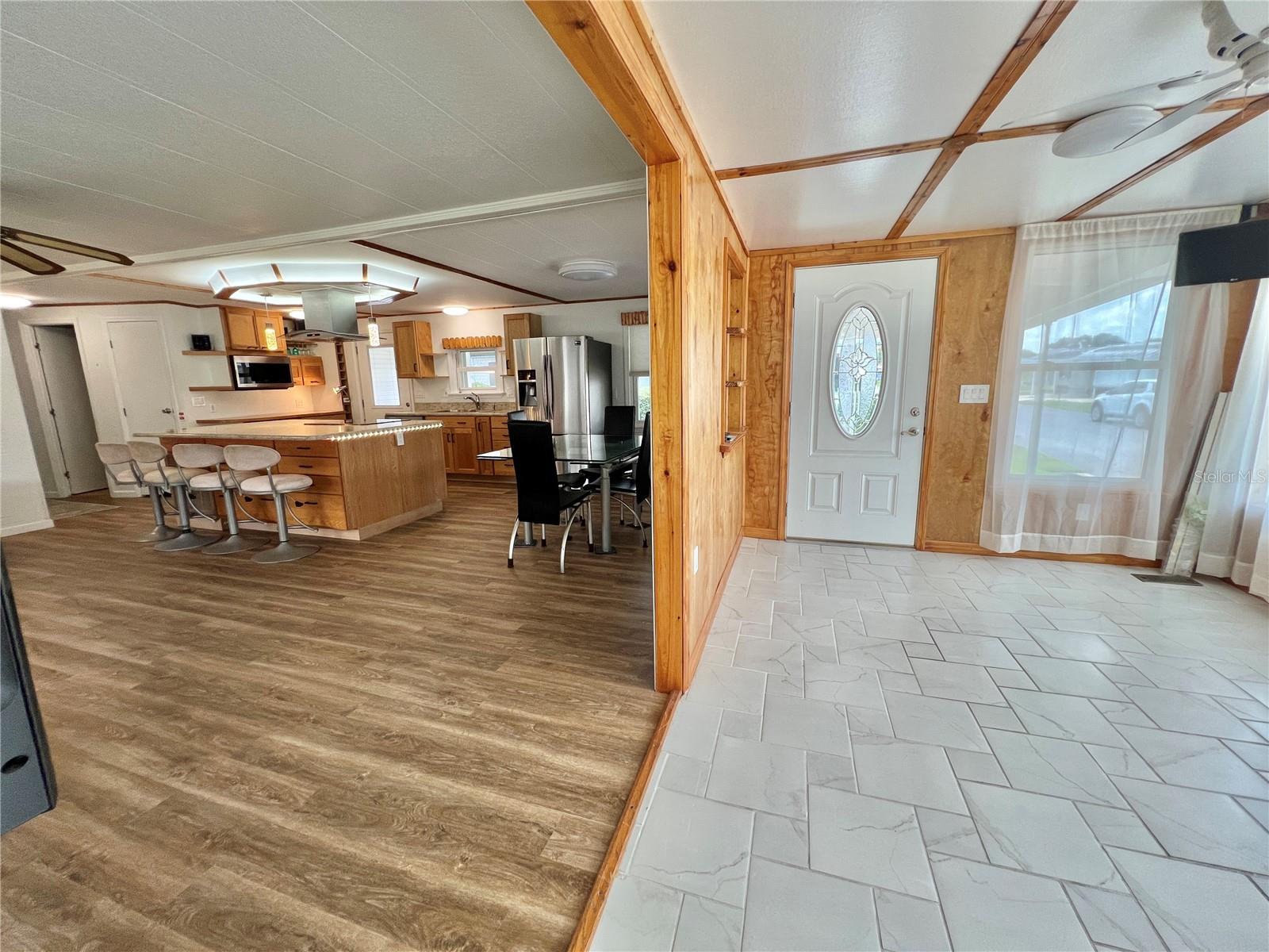 104 CHESTNUT ST, LEESBURG, FL, 34748