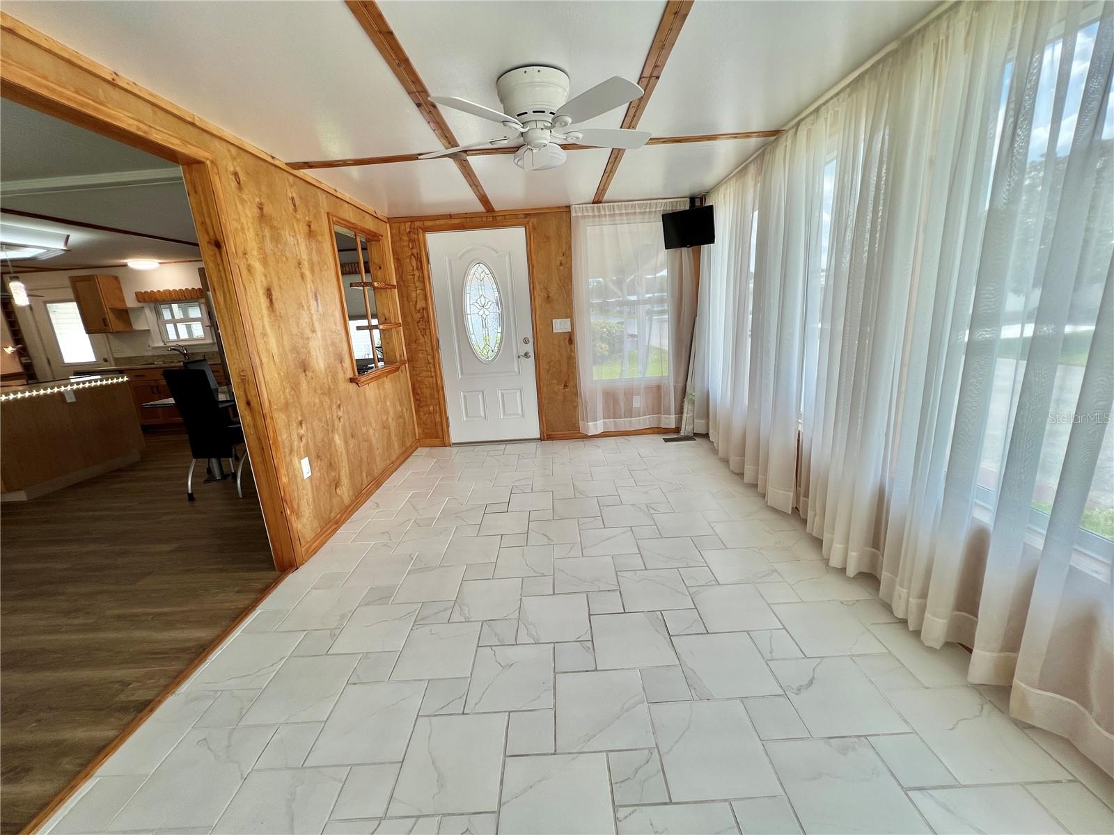 104 CHESTNUT ST, LEESBURG, FL, 34748