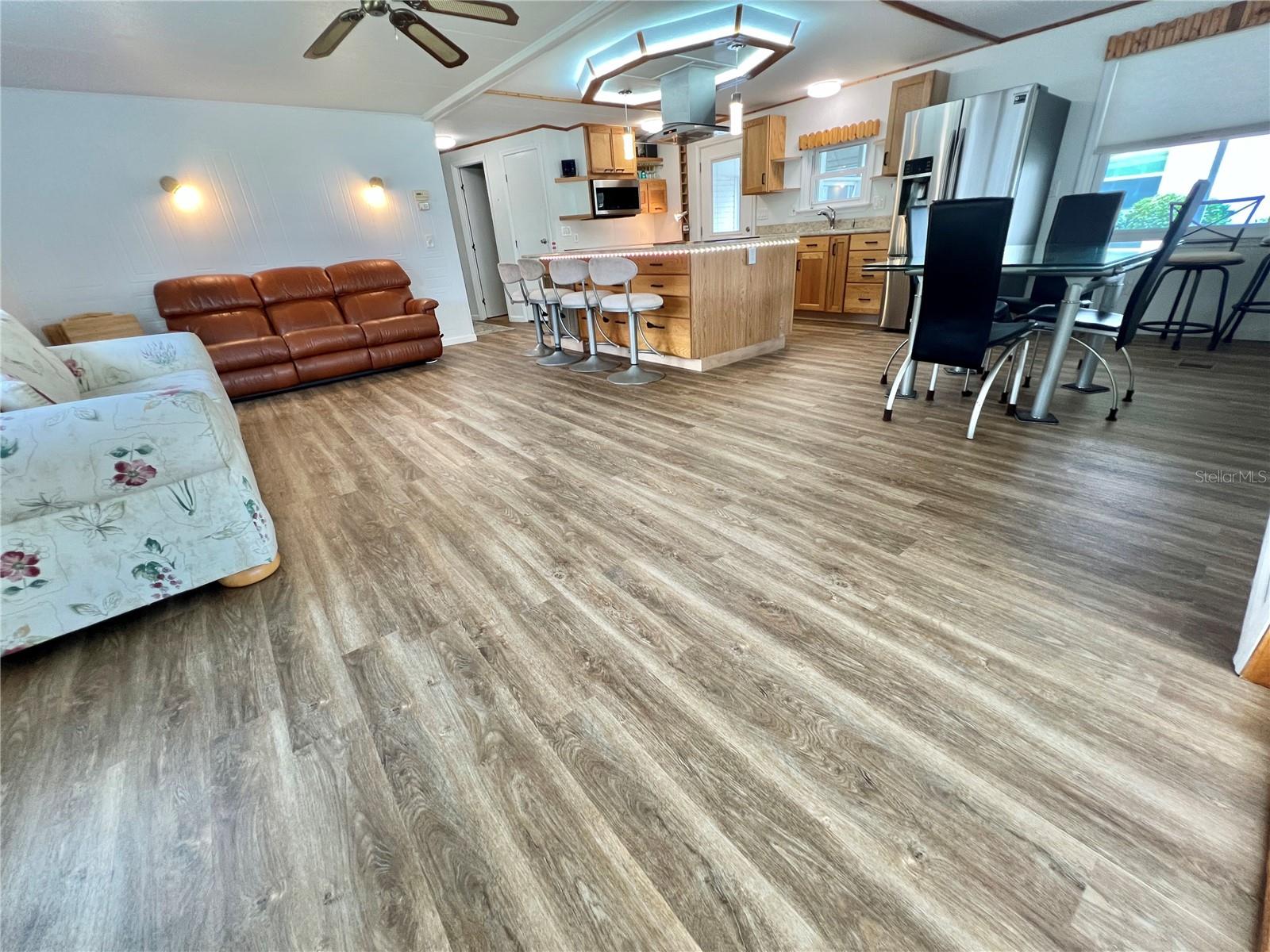 104 CHESTNUT ST, LEESBURG, FL, 34748