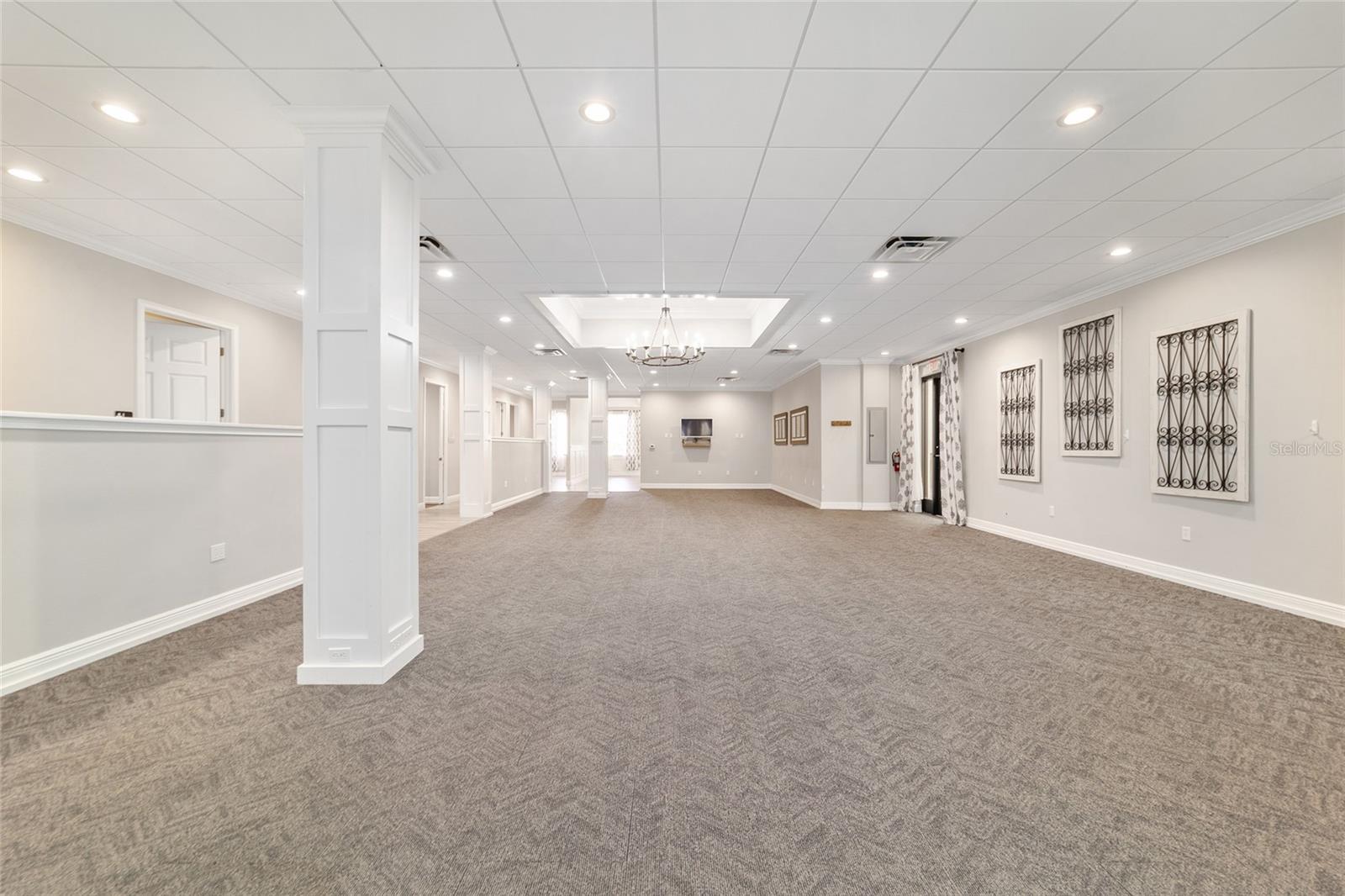 809 COUNTY ROAD 466 #C301, LADY LAKE, FL, 32159