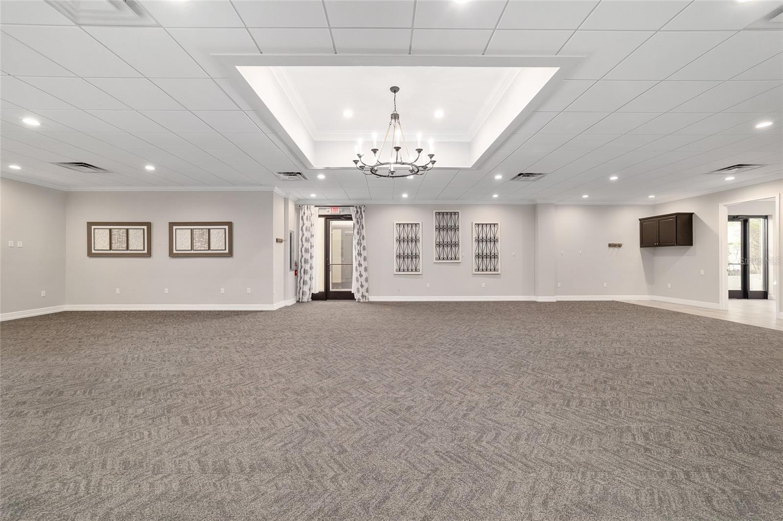 809 COUNTY ROAD 466 #C301, LADY LAKE, FL, 32159