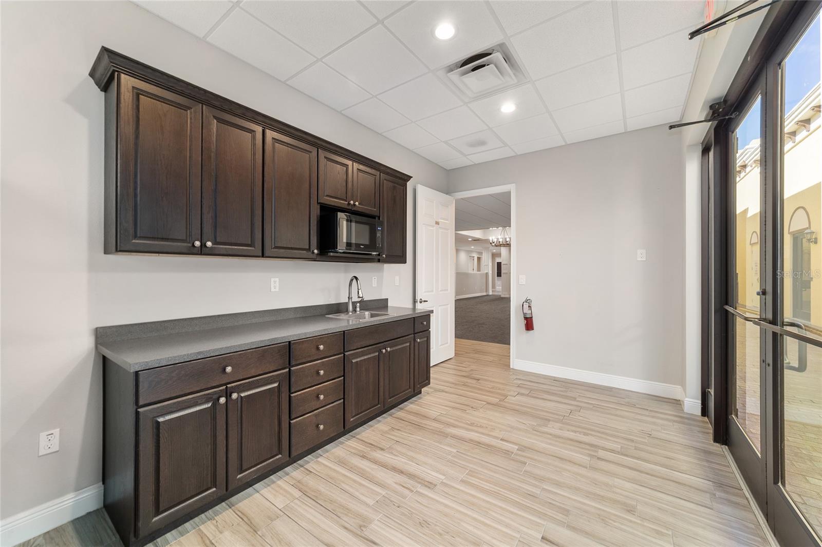 809 COUNTY ROAD 466 #C301, LADY LAKE, FL, 32159