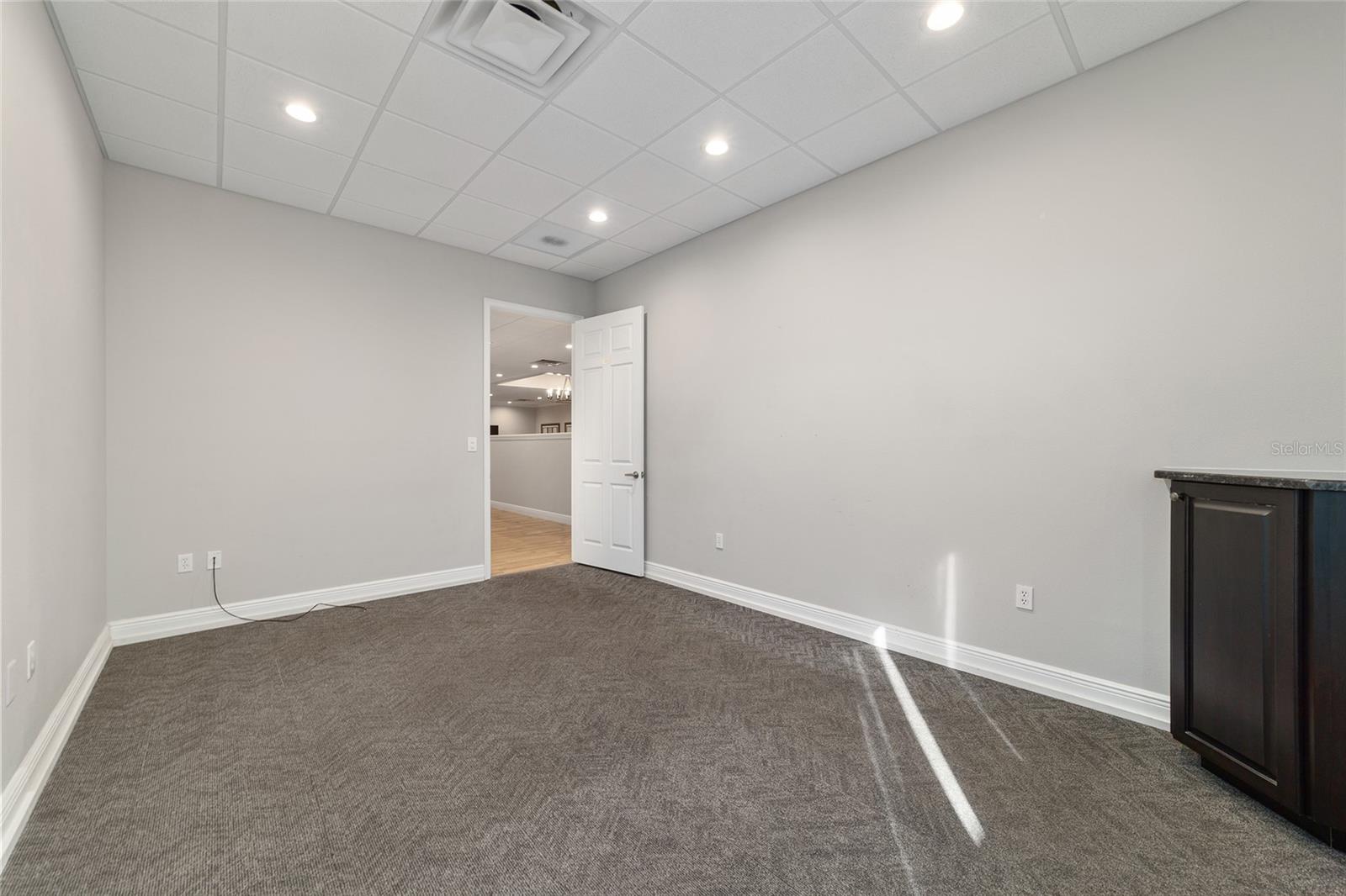 809 COUNTY ROAD 466 #C301, LADY LAKE, FL, 32159