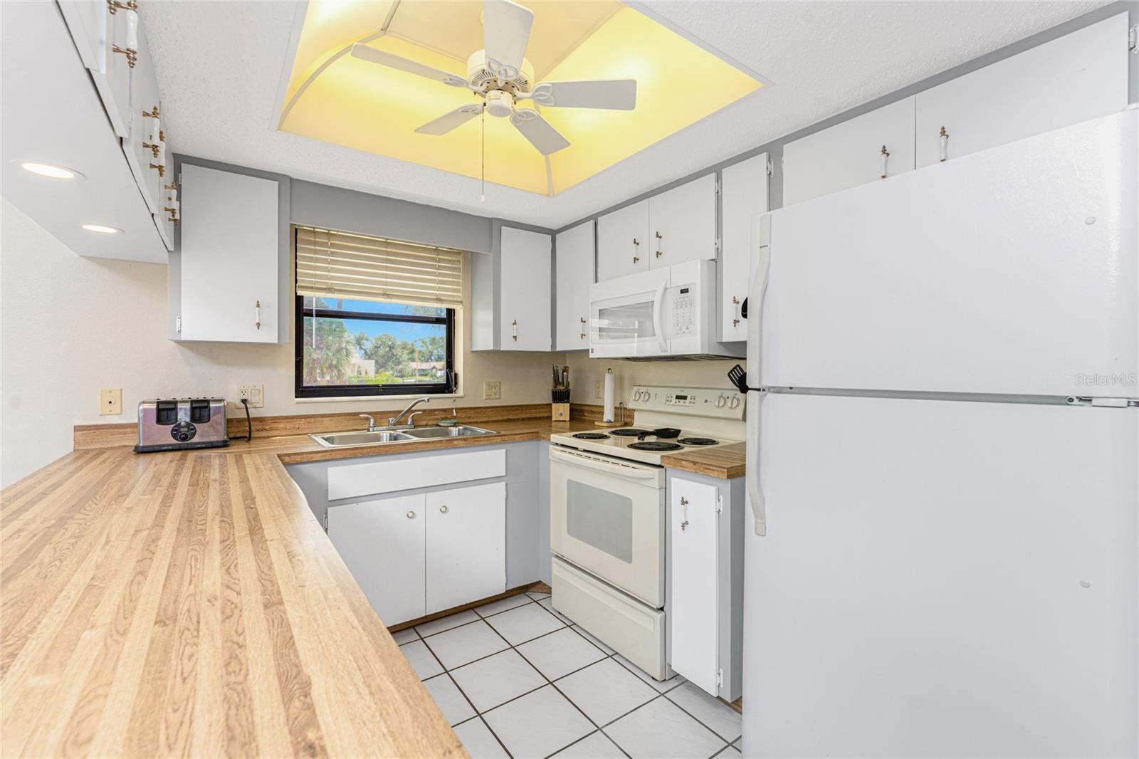 204B HIGH POINT DR #204B, ENGLEWOOD, FL, 34223
