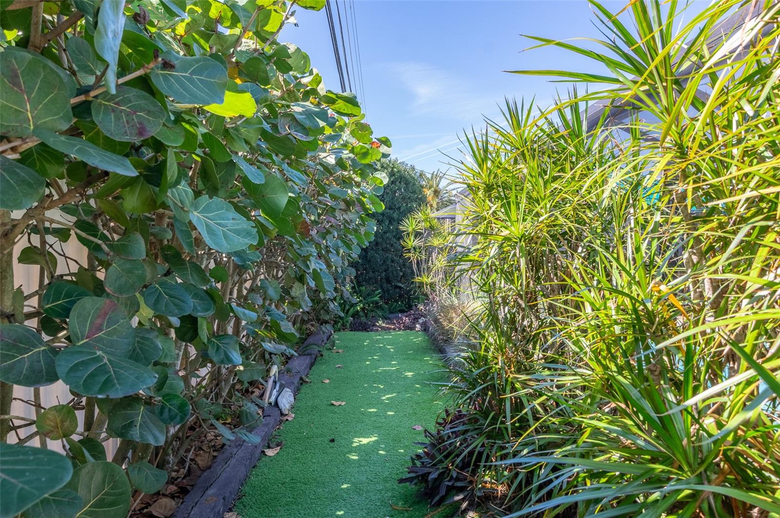 13920 PINECREST DR, LARGO, FL, 33774