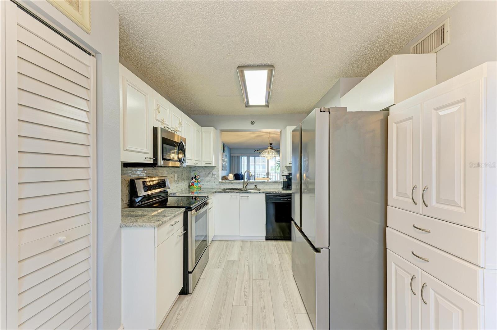 3980 IRONWOOD CIR #206, BRADENTON, FL, 34209