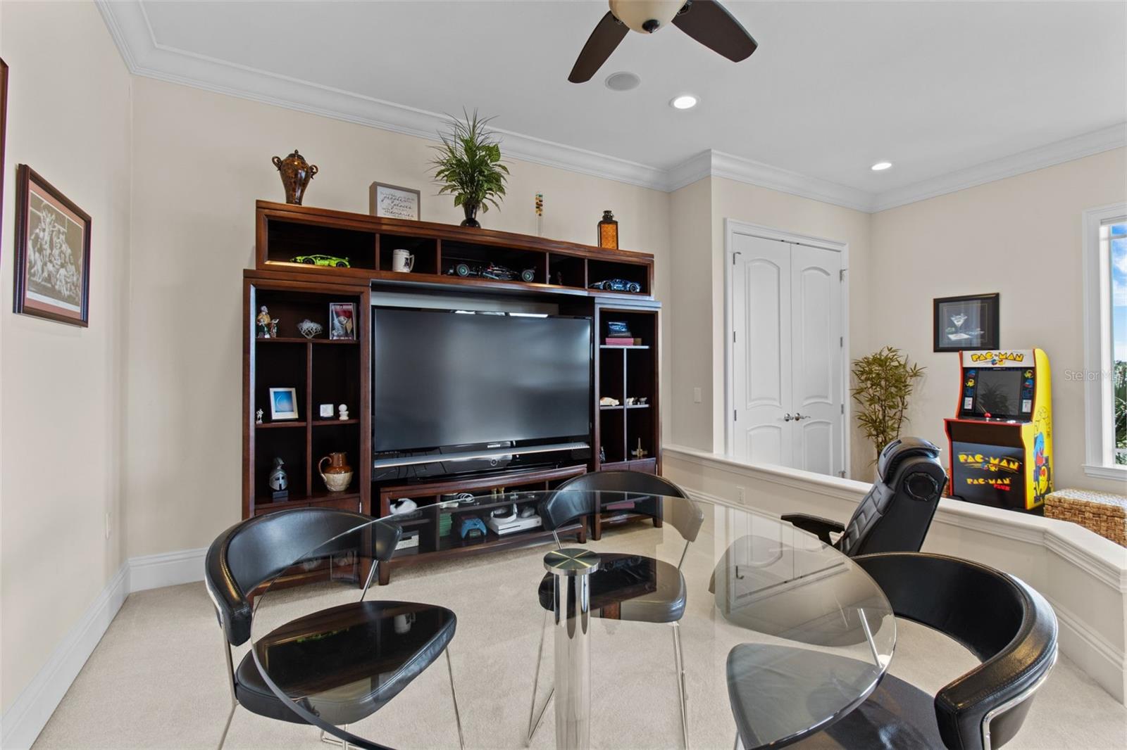 7986 9TH AVE S, ST PETERSBURG, FL, 33707