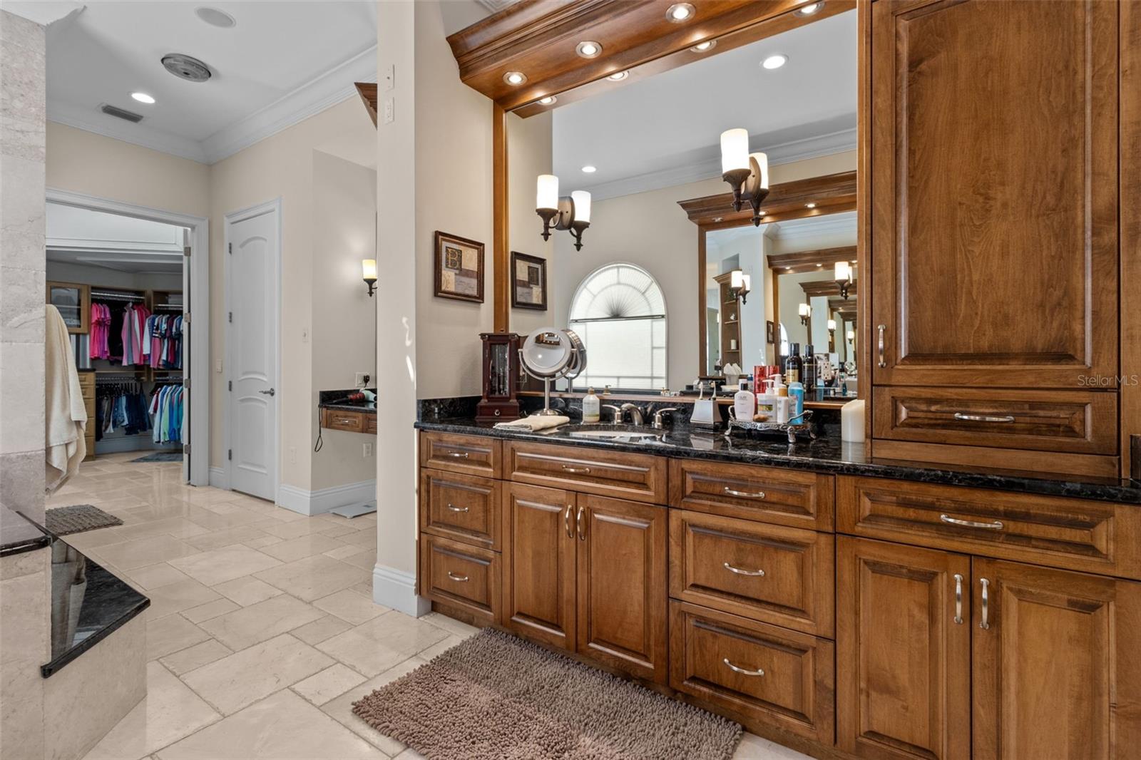 7986 9TH AVE S, ST PETERSBURG, FL, 33707