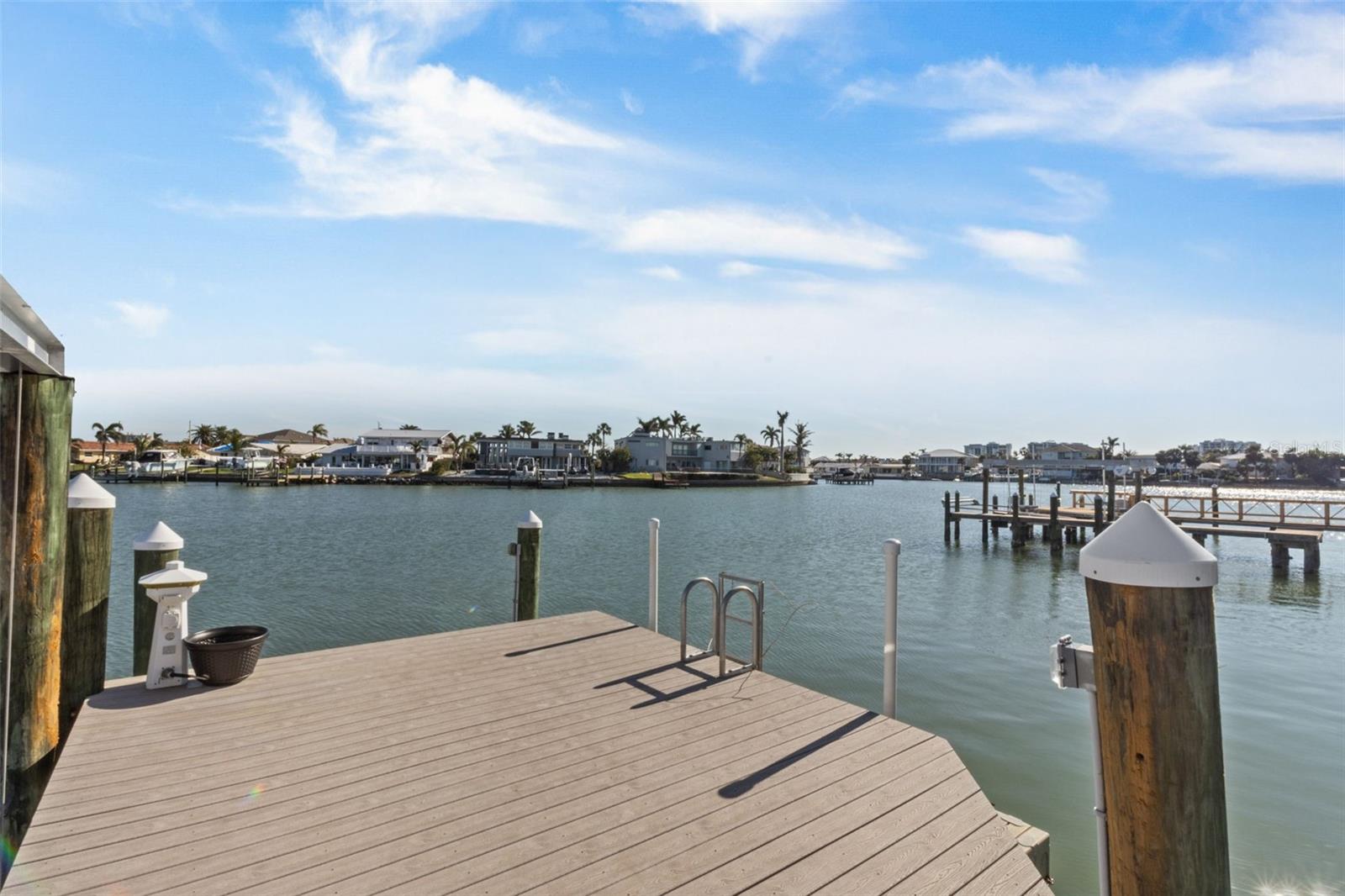 7986 9TH AVE S, ST PETERSBURG, FL, 33707