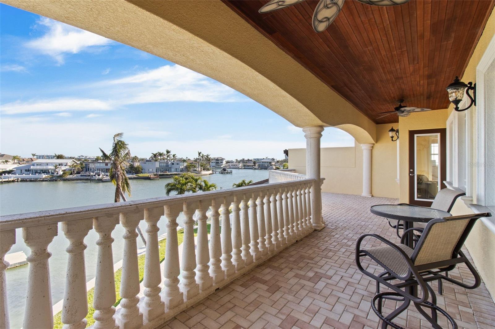 7986 9TH AVE S, ST PETERSBURG, FL, 33707
