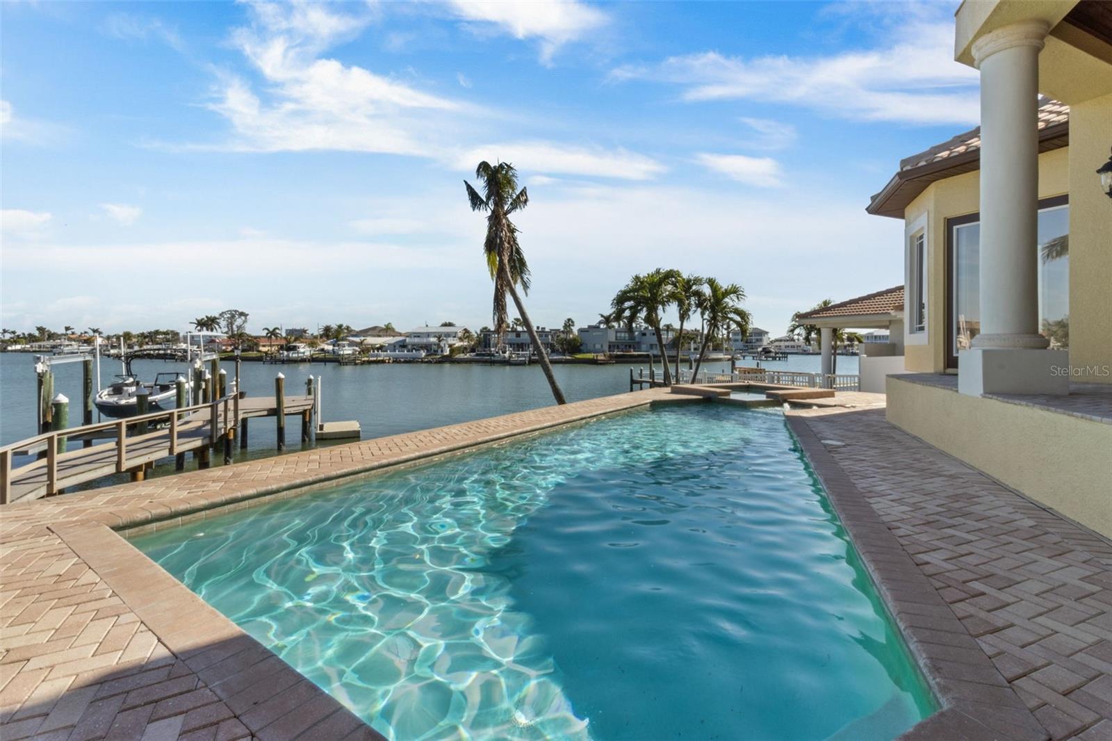 7986 9TH AVE S, ST PETERSBURG, FL, 33707