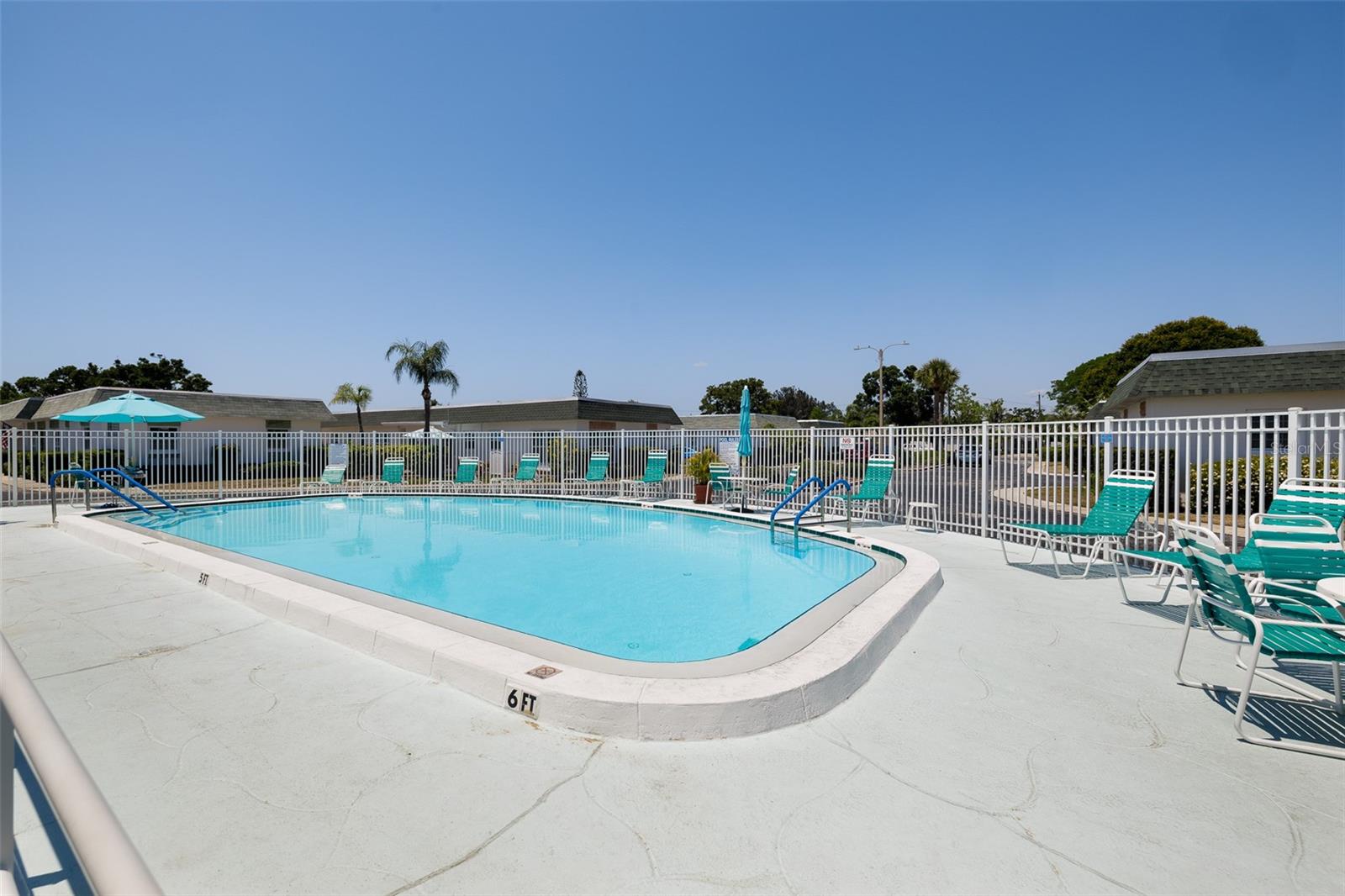 7847 39TH TER N, ST PETERSBURG, FL, 33709