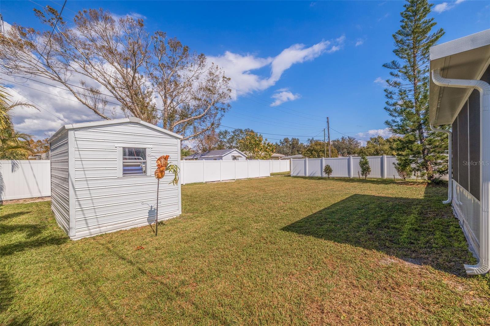 967 43RD AVE NE, ST PETERSBURG, FL, 33703