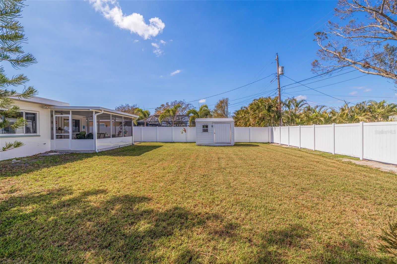 967 43RD AVE NE, ST PETERSBURG, FL, 33703
