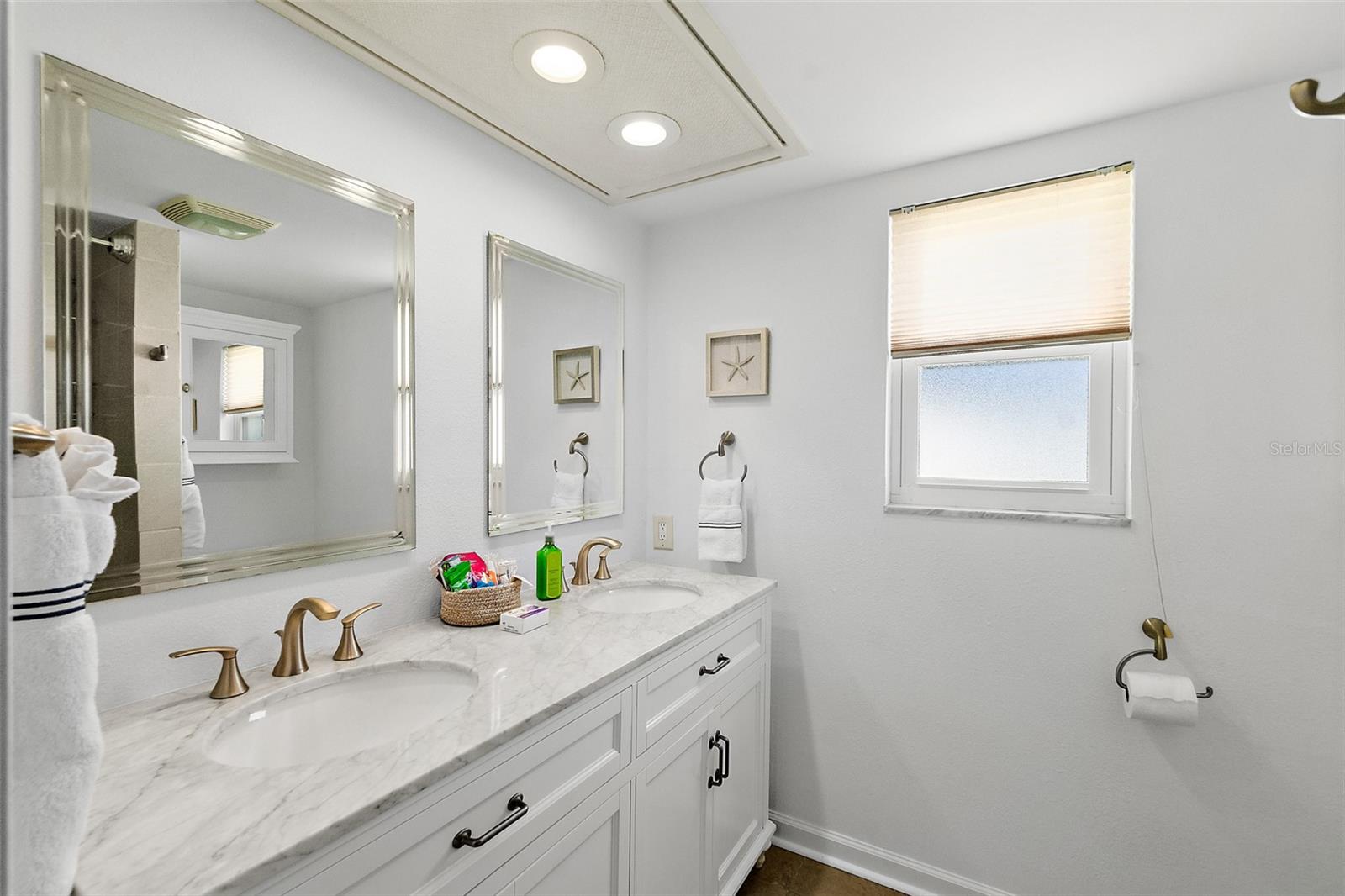 18 ATLANTIC DR, PALM COAST, FL, 32137