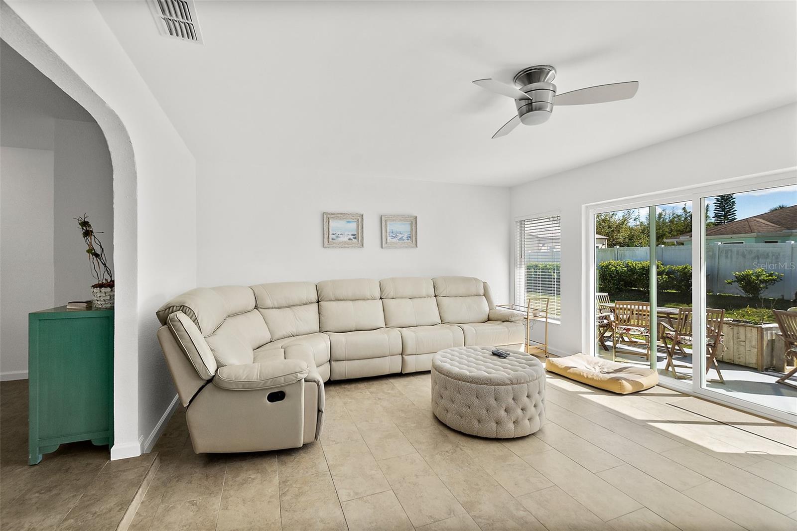 18 ATLANTIC DR, PALM COAST, FL, 32137