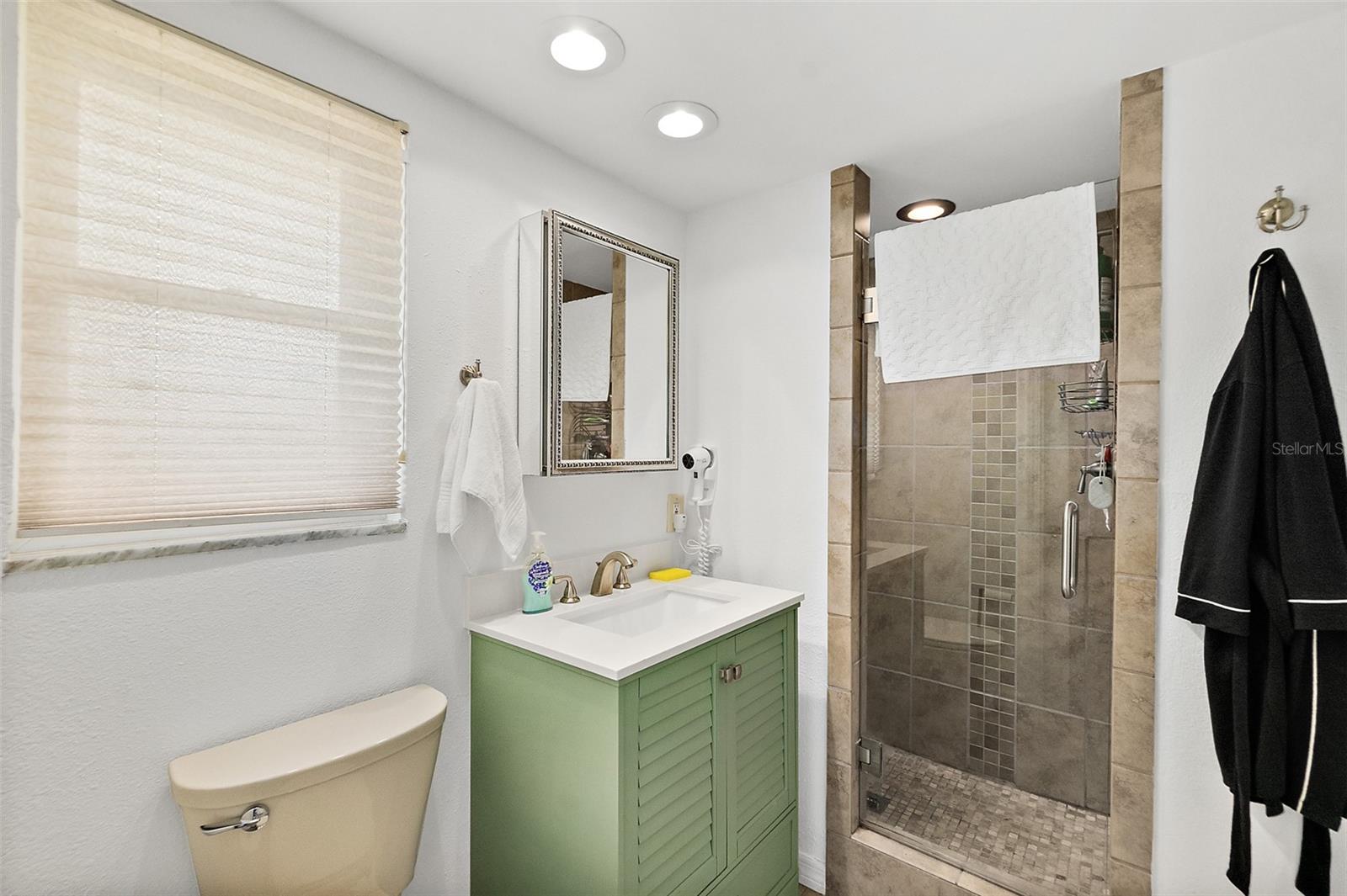 18 ATLANTIC DR, PALM COAST, FL, 32137