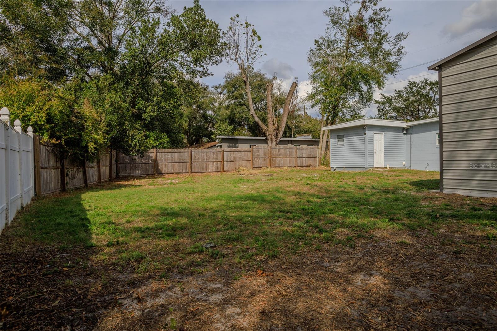 1285 OAK DR, MOUNT DORA, FL, 32757