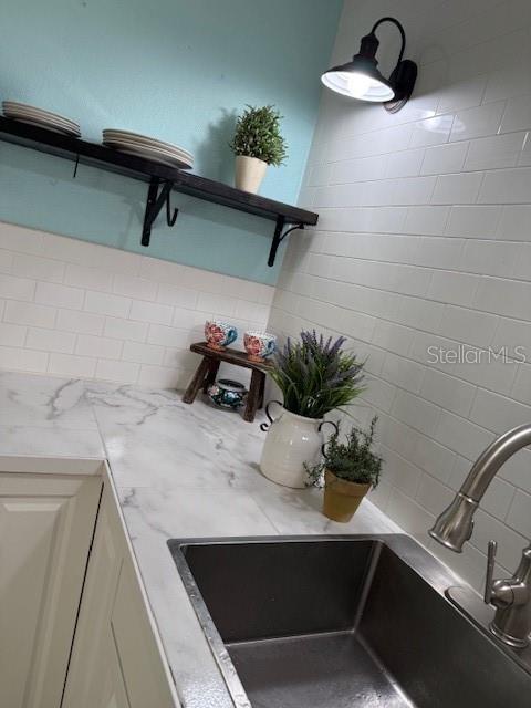 1285 OAK DR, MOUNT DORA, FL, 32757