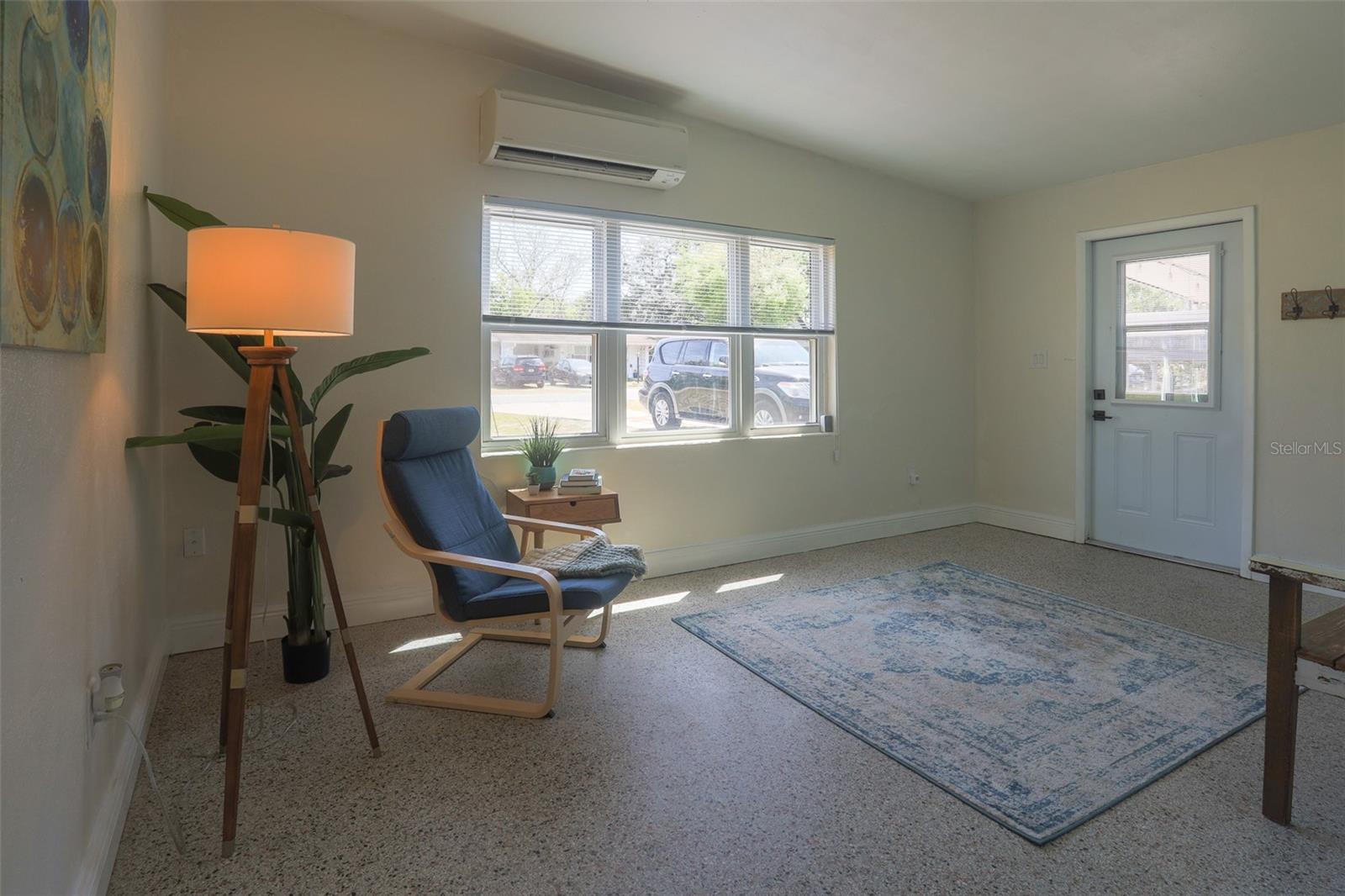 1285 OAK DR, MOUNT DORA, FL, 32757