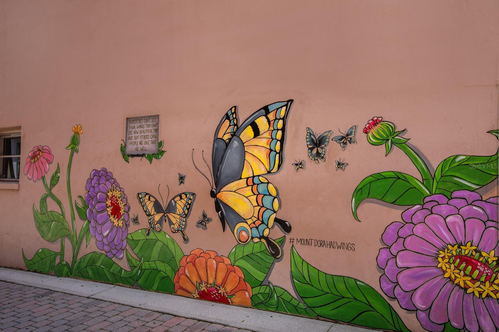 715 S GRANDVIEW ST, MOUNT DORA, FL, 32757