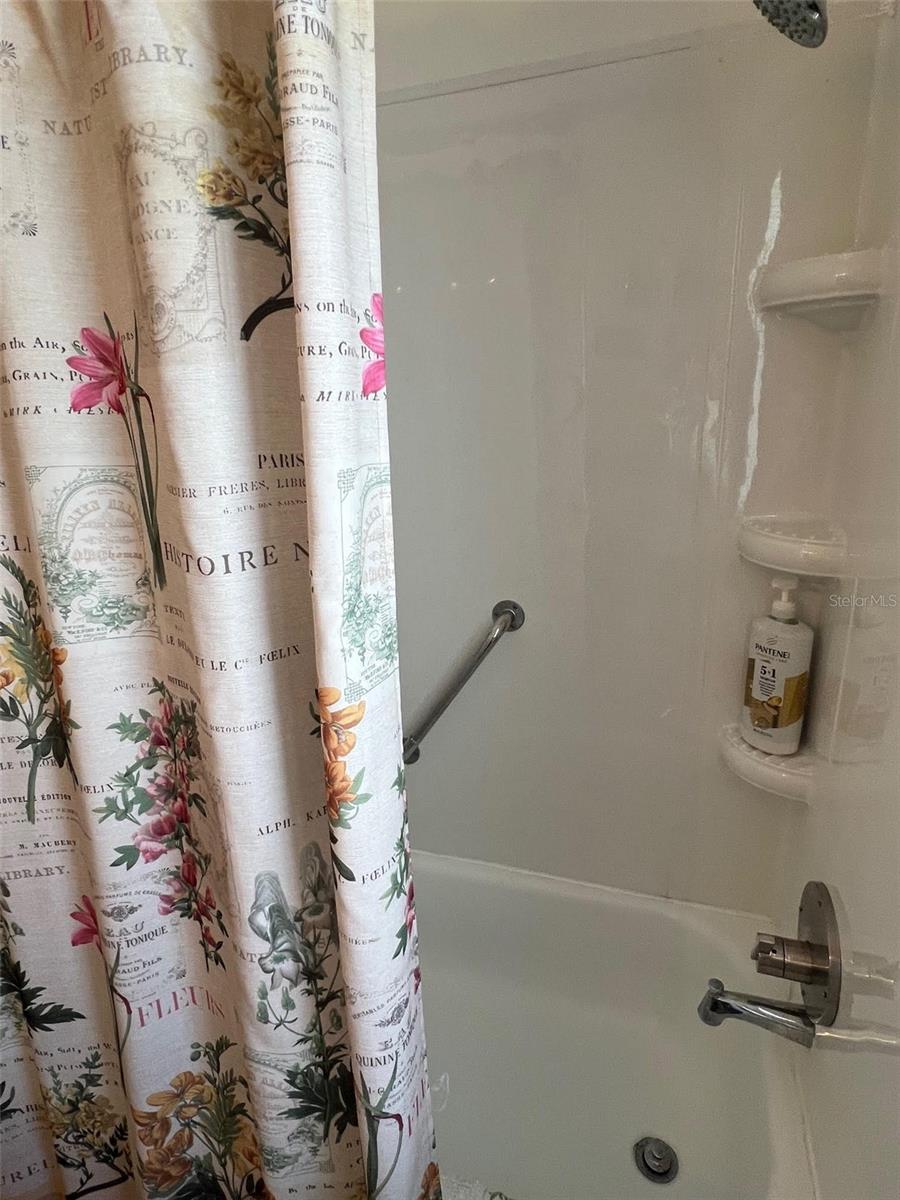 12766 SEMINOLE BLVD #4, LARGO, FL, 33778