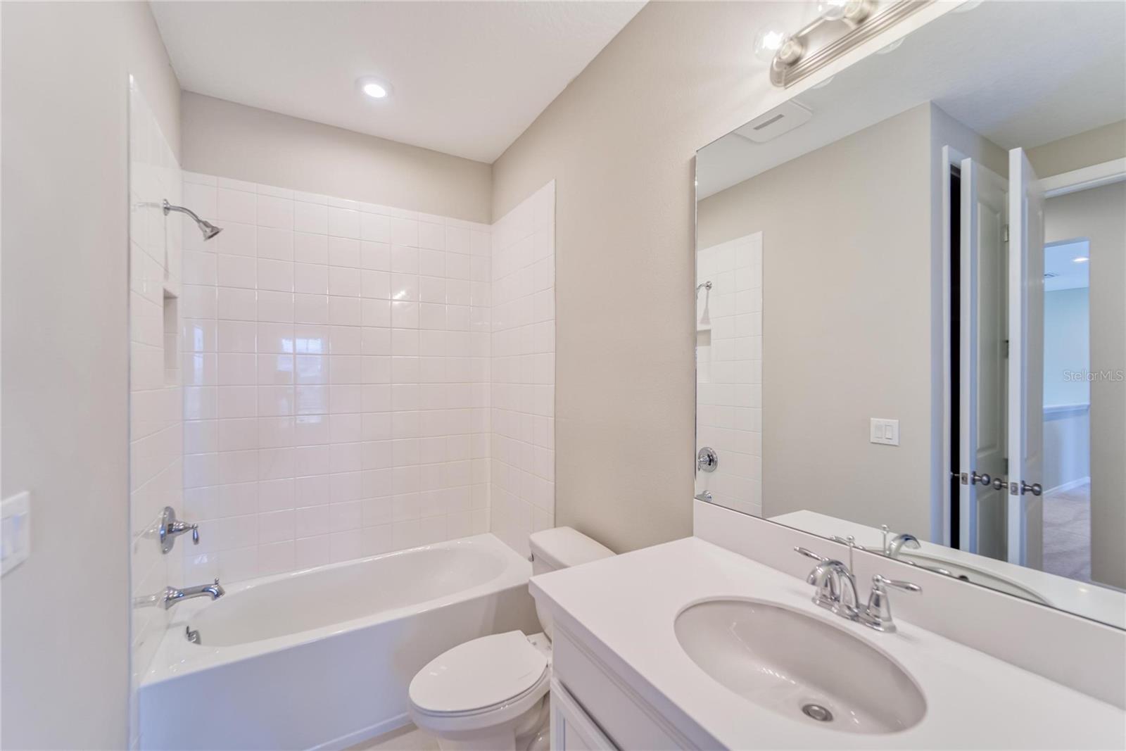 6316 LAURELCREST GLN, PALMETTO, FL, 34221