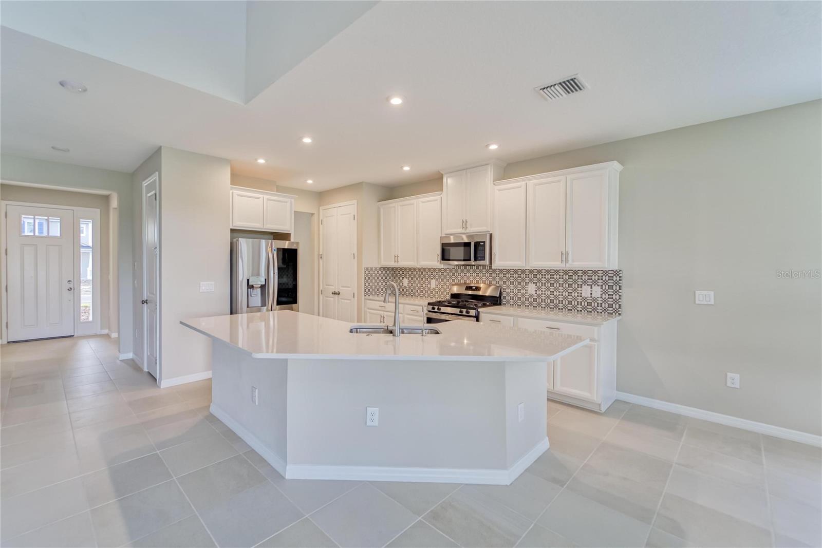 6316 LAURELCREST GLN, PALMETTO, FL, 34221