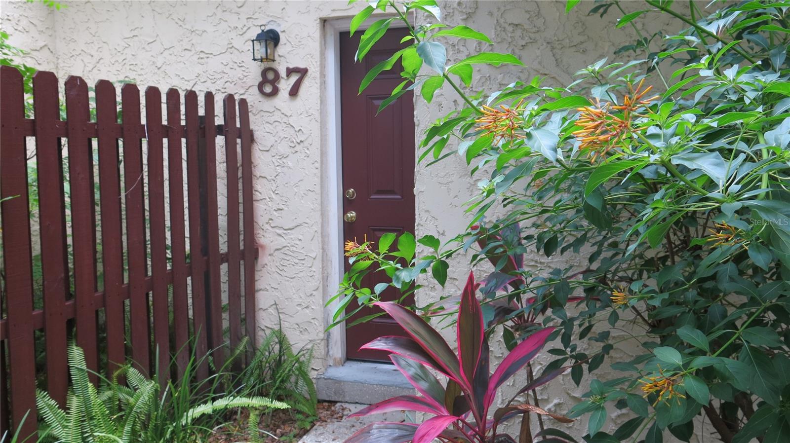 12425 TOUCHTON DR #87, TAMPA, FL, 33617