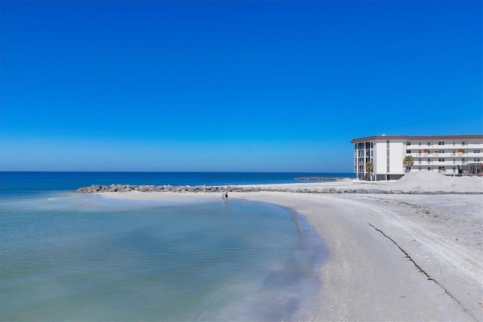 2100 BENJAMIN FRANKLIN DR #204, SARASOTA, FL, 34236