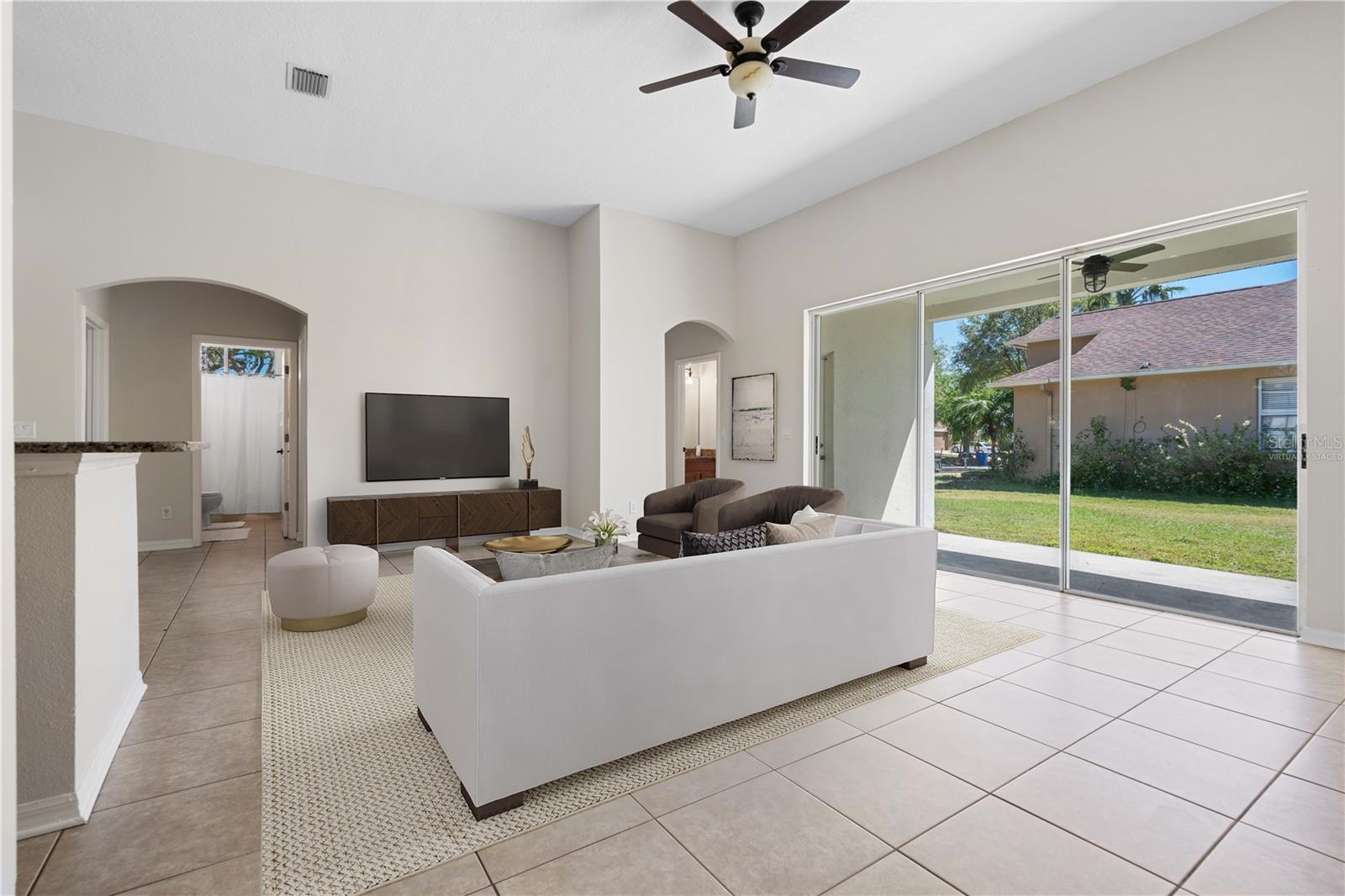 11611 JORDANS LANDING CT, RIVERVIEW, FL, 33569