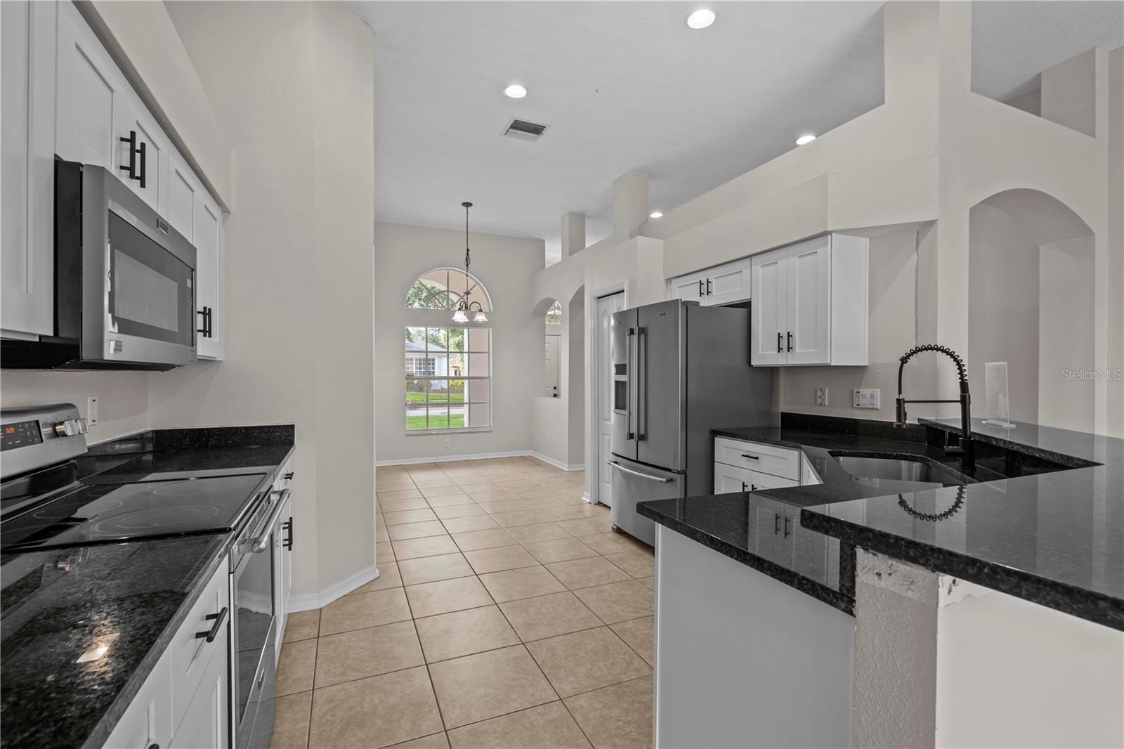 11611 JORDANS LANDING CT, RIVERVIEW, FL, 33569