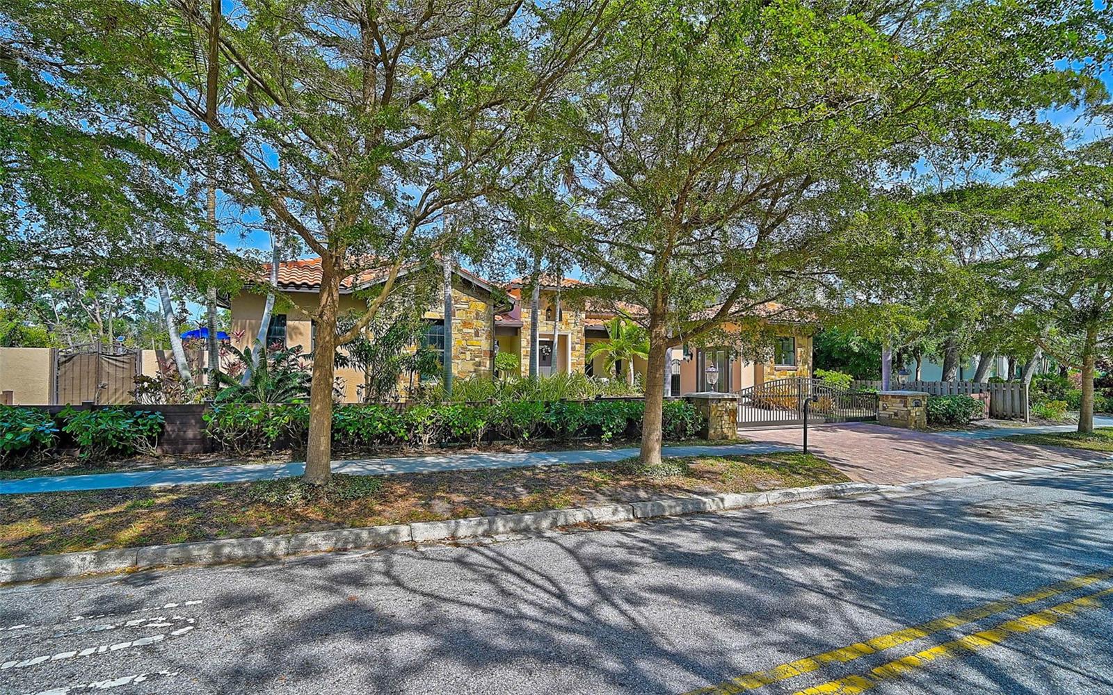 1813 BOYCE ST, SARASOTA, FL, 34239