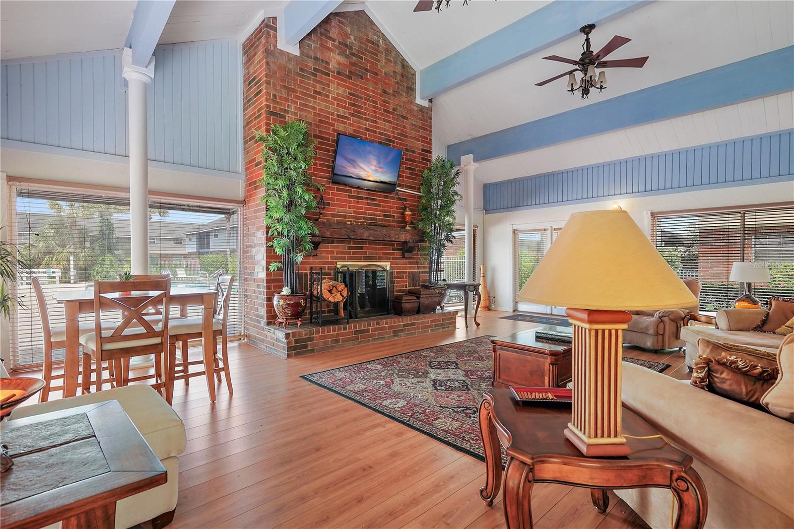 200 COUNTRY CLUB DR #1001, LARGO, FL, 33771