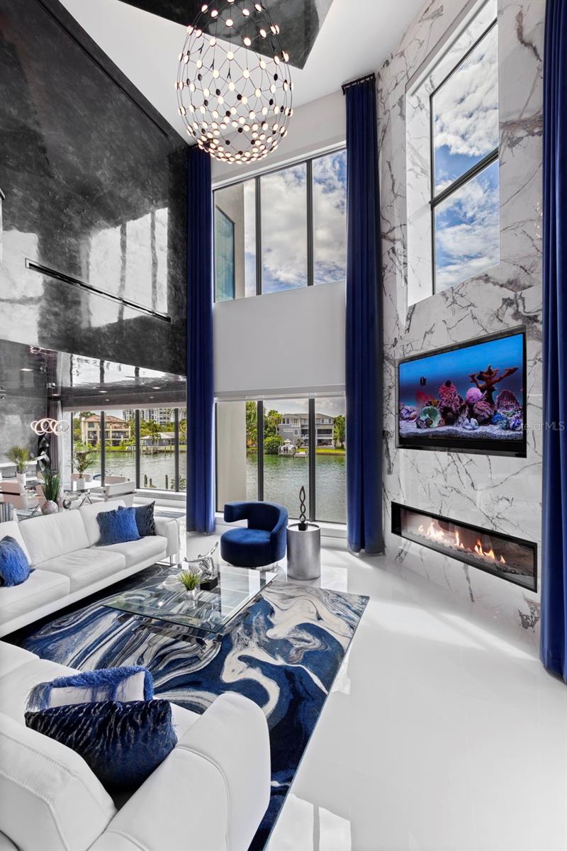 10100 TARPON DR, TREASURE ISLAND, FL, 33706