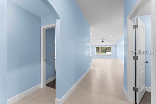 8512 CANTERBURY LAKE BLVD, TAMPA, FL, 33619